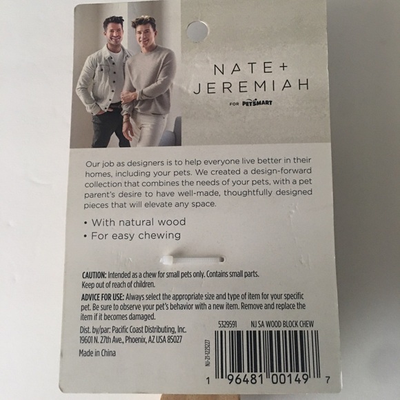 Nate + Jeremiah Wood Chews For Small Animal 4.5" x 1.5" Natural Wood - Picture 5 of 8